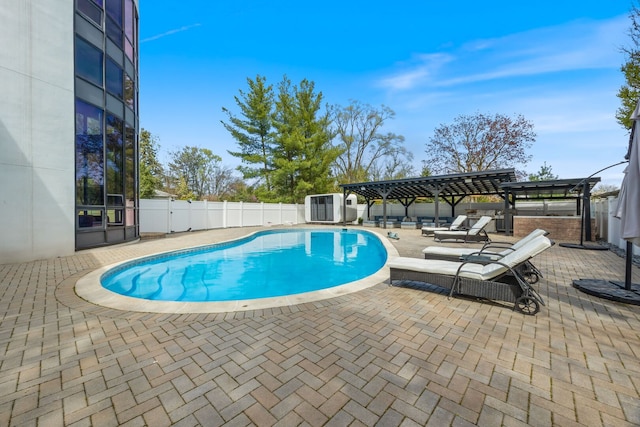 2110 Pfingsten Rd, Northbrook, IL 60062 - view of pool featuring a patio and a fenced backyard