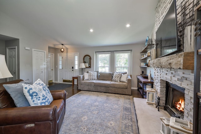 2060 Childs Ct, Wheaton, IL 60187 - photo 2