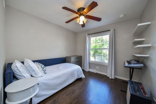 2060 Childs Ct, Wheaton, IL 60187 - photo 9
