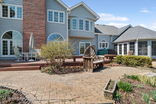 10603 Royal Porthcawl Dr, Naperville, IL 60564 - back of property with a patio