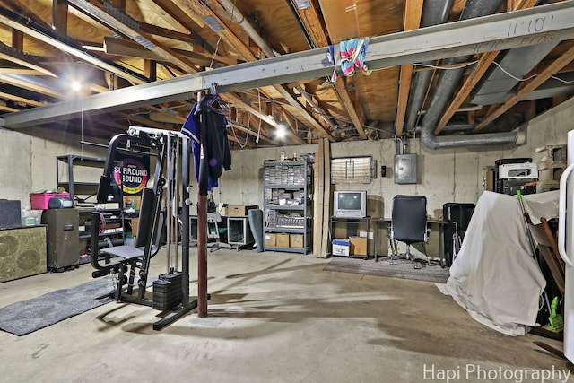7 Kensington Ct, Streamwood, IL 60107 - unfinished below grade area with electric panel