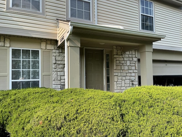 3S043 Timber Dr Unit 043, Warrenville, IL 60555 - entrance to property with stone siding
