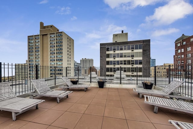 3033 N Sheridan Rd Unit 602, Chicago, IL 60657 - view of patio featuring a view of city