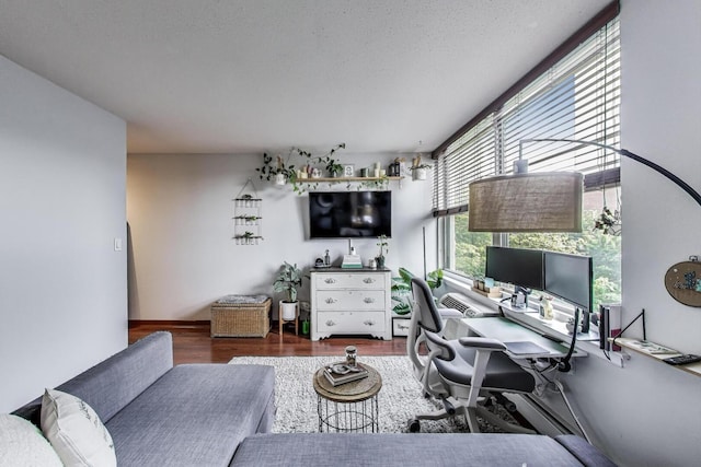 3033 N Sheridan Rd Unit 602, Chicago, IL 60657 - home office with wood finished floors