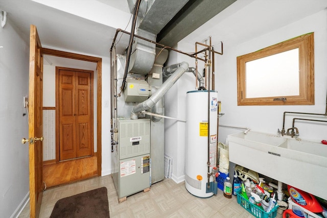 7542 Mason Ave, Burbank, IL 60459 - utility room with water heater
