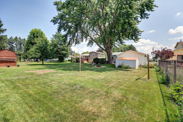 1806 New High St, Rock Falls, IL 61071 - view of yard with a shed
