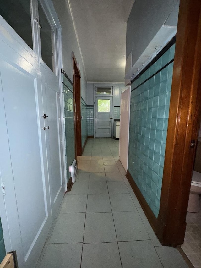 2130 W Concord Pl, Chicago, IL 60647 - corridor with light tile patterned floors