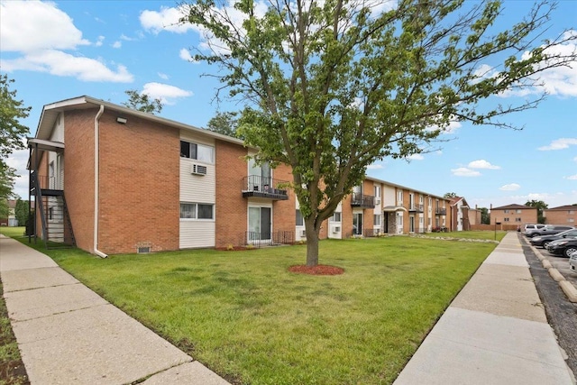 8916 Kenneth Dr Unit 1E, Des Plaines, IL 60016 - view of building exterior featuring a residential view