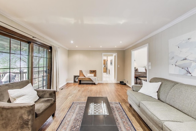 4116 N Terramere Ave, Arlington Heights, IL 60004 - living area featuring light wood-type flooring, recessed lighting, and ornamental molding