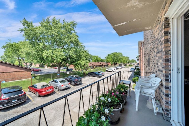 5848 W 76th Pl N Unit 203, Burbank, IL 60459 - view of balcony