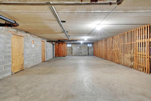 5848 W 76th Pl N Unit 203, Burbank, IL 60459 - below grade area with concrete block wall