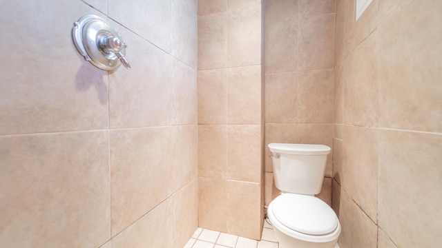 531 E Joliet St, Crown Point, IN 46307 - bathroom with toilet and tile patterned floors