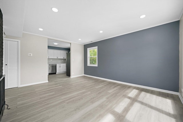 202 Allegheny St, Park Forest, IL 60466 - unfurnished living room featuring crown molding, light wood finished floors, and recessed lighting