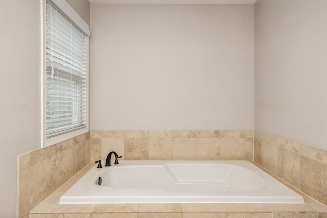 835 W 37th St Unit A, Chicago, IL 60609 - full bathroom with a garden tub