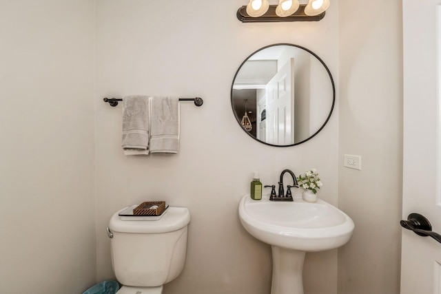 835 W 37th St Unit A, Chicago, IL 60609 - bathroom with toilet and a sink