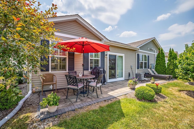 1106 Crestview Ln, Pingree Grove, IL 60140 - back of property with a patio area and a lawn