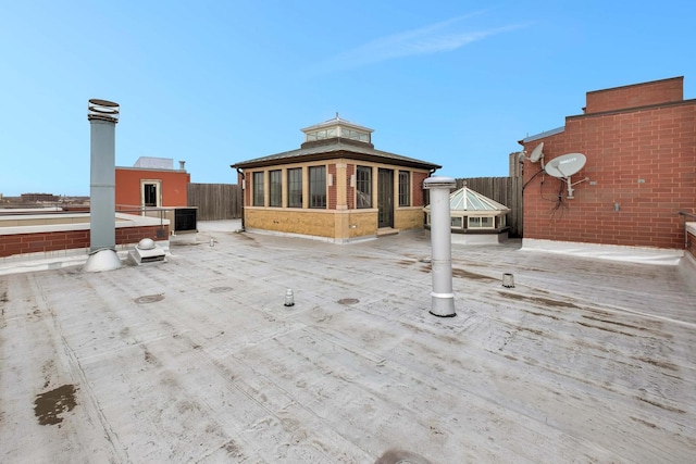 545 W Aldine Ave Unit 6E, Chicago, IL 60657 - back of property