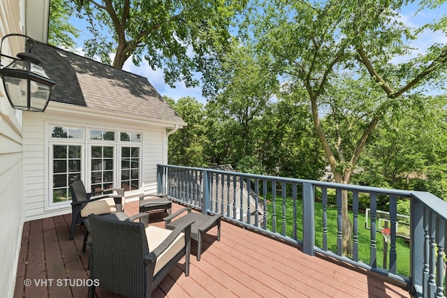 571 N Main St, Glen Ellyn, IL 60137 - view of deck