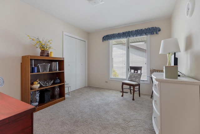 912 Eden Dr, Schaumburg, IL 60195 - sitting room featuring carpet flooring