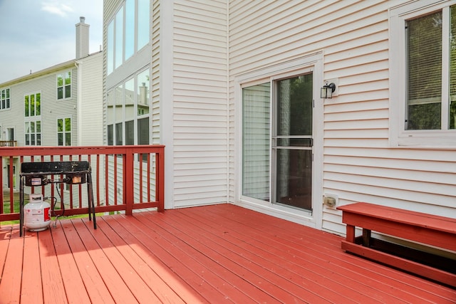 105 Black Hill Dr, Streamwood, IL 60107 - view of wooden deck
