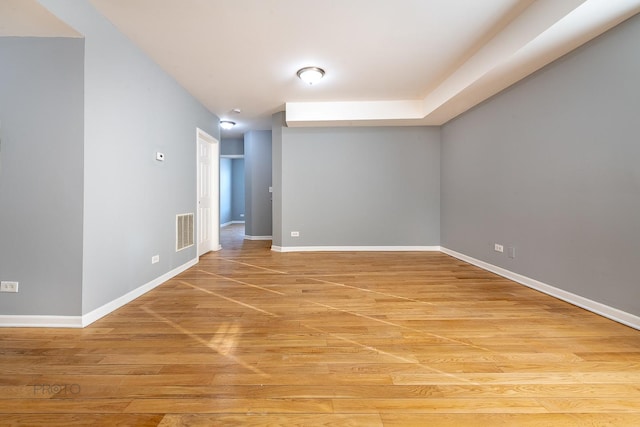 4752 N Albany Ave Unit 3, Chicago, IL 60625 - empty room featuring light wood-style flooring and baseboards