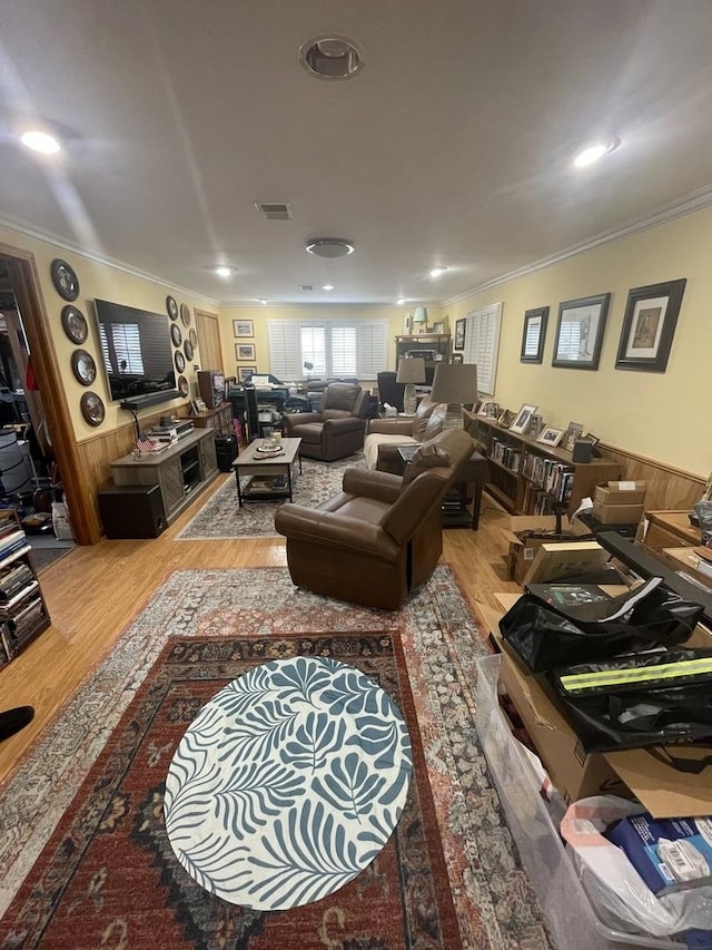 10752 S S Ave E, Chicago, IL 60617 - living area featuring wood finished floors, ornamental molding, and recessed lighting