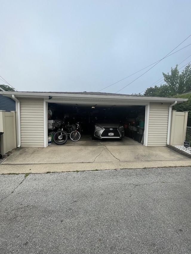 10752 S S Ave E, Chicago, IL 60617 - view of garage