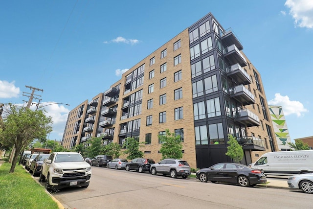 1701 W Webster Ave Unit 512, Chicago, IL 60614 - view of apartment building / complex