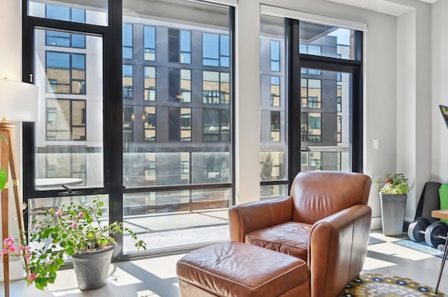 1701 W Webster Ave Unit 512, Chicago, IL 60614 - view of living area