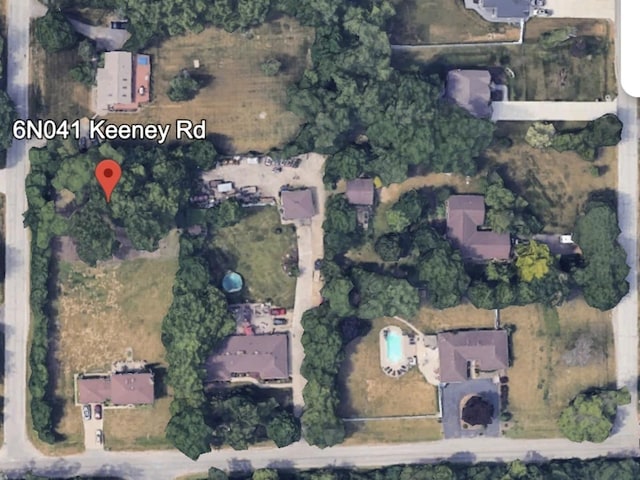 6N041 Keeney Rd, Roselle, IL 60172 - photo 1