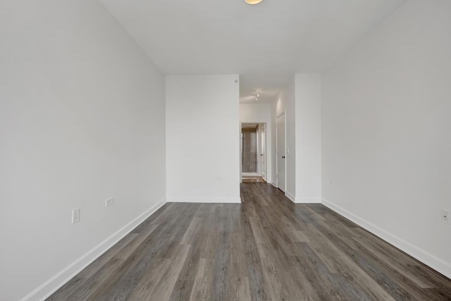 100 E 14th St Unit 2007, Chicago, IL 60605 - empty room featuring dark wood finished floors and baseboards
