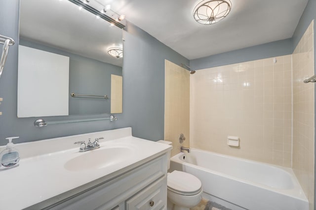 5550 Astor Ln Unit 214, Rolling Meadows, IL 60008 - bathroom with vanity and shower / bath combination