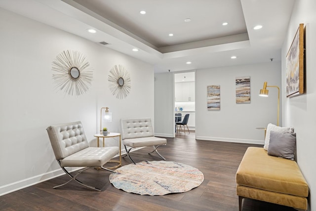 680 N Lake Shore Dr Unit 321, Chicago, IL 60611 - living area featuring recessed lighting, wood finished floors, and a tray ceiling