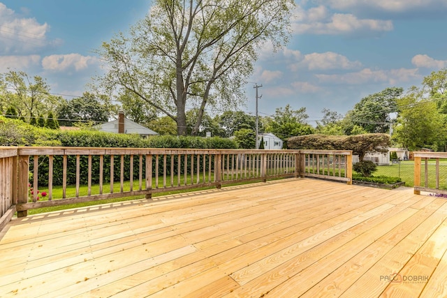 1011 Pendleton Pl, Mount Prospect, IL 60056 - deck featuring a storage shed