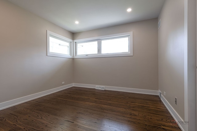 1011 Pendleton Pl, Mount Prospect, IL 60056 - unfurnished room featuring dark wood finished floors and recessed lighting