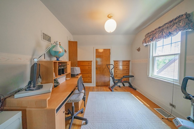 3009 N 78th Ct, Elmwood Park, IL 60707 - office space with light wood finished floors and baseboards