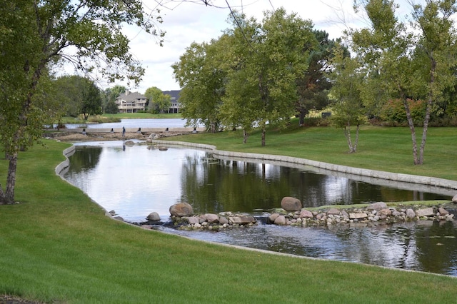 731 Queens Gate Cir, Sugar Grove, IL 60554 - water view