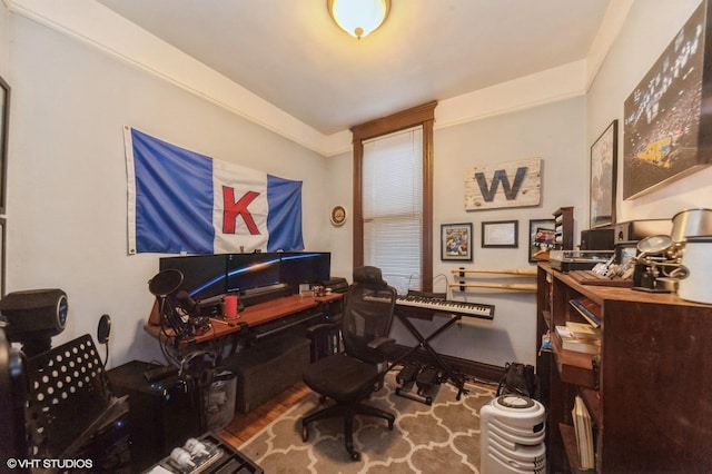1328 W Nelson St, Chicago, IL 60657 - home office with wood finished floors and baseboards
