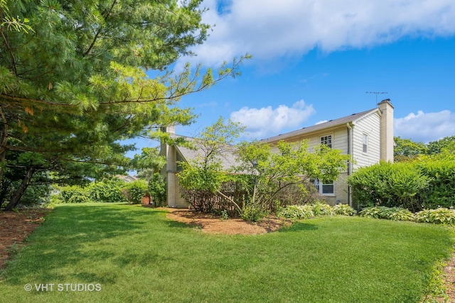 214 S Belmont Ave, Arlington Heights, IL 60005 - view of green lawn