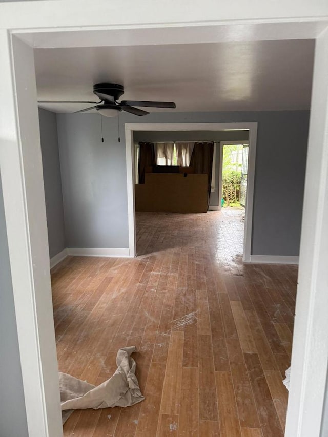 16021 Cottage Grove Ave, South Holland, IL 60473 - spare room featuring hardwood / wood-style floors and a ceiling fan