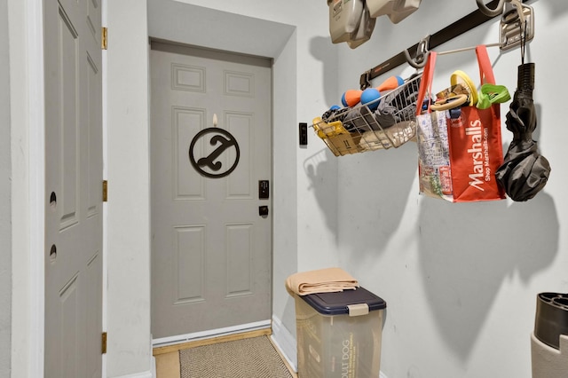 2307 W Walton St Unit Gw, Chicago, IL 60622 - photo 23