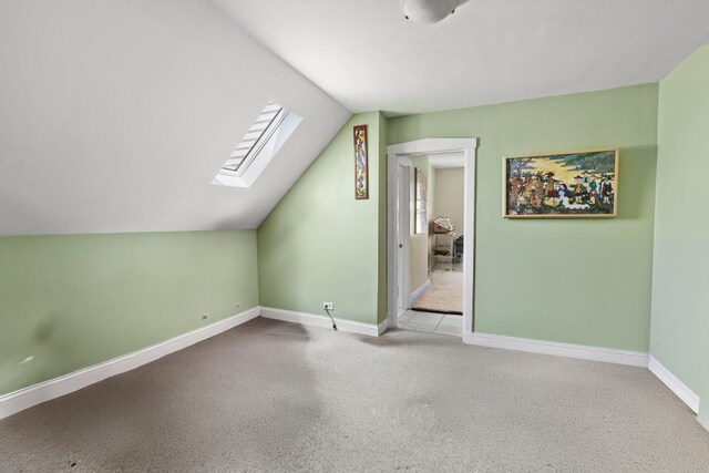1330 W Norwood Ave, Chicago, IL 60660 - bonus room featuring a skylight and vaulted ceiling