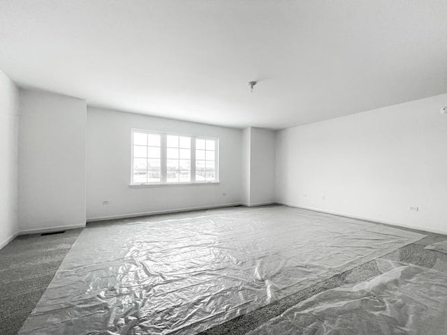 1583 Glenbrooke Ln, New Lenox, IL 60451 - unfurnished room with baseboards