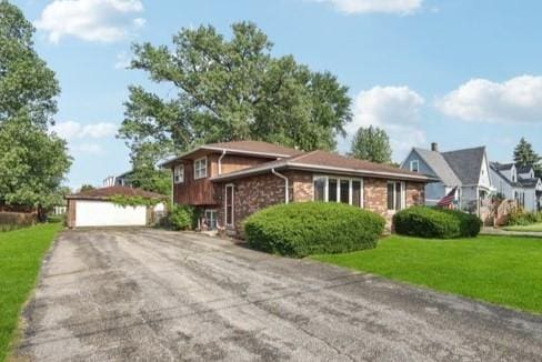 10956 S Nagle Ave, Worth, IL 60482 - photo 1