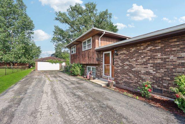 10956 S Nagle Ave, Worth, IL 60482 - photo 2