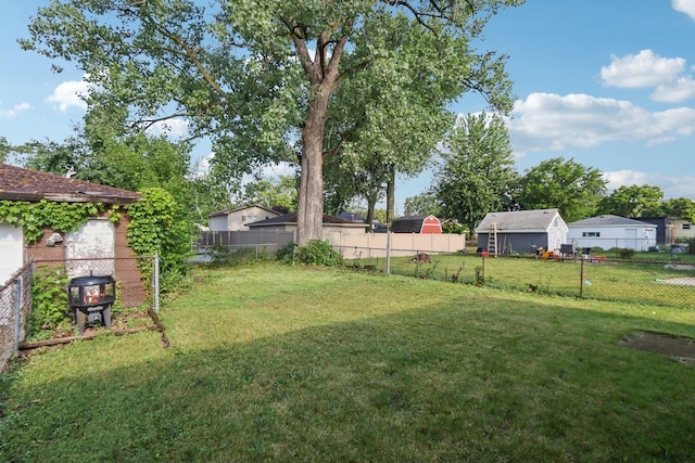 10956 S Nagle Ave, Worth, IL 60482 - fenced backyard featuring a residential view