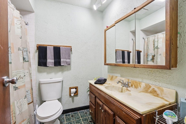 10956 S Nagle Ave, Worth, IL 60482 - full bathroom featuring vanity, a textured wall, and a shower with curtain