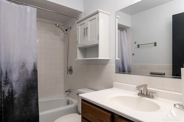 101 N Peartree Ln Unit 101, Arlington Heights, IL 60004 - full bathroom with vanity and shower / bath combo with shower curtain