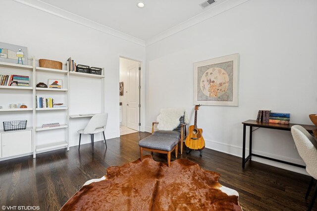 2242 W Lawrence Ave Unit 203, Chicago, IL 60625 - sitting room with crown molding and wood finished floors