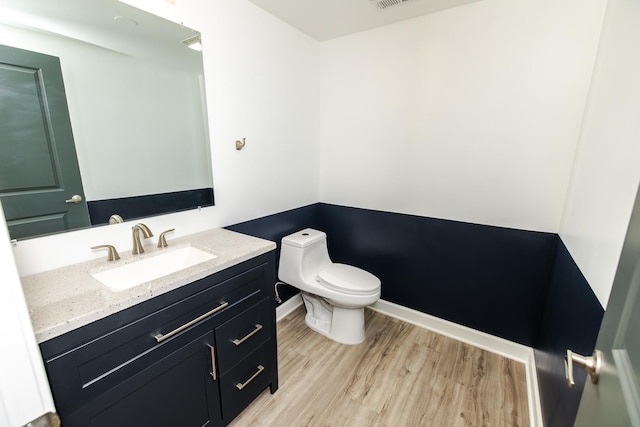 340 Hubbard Ave, Elgin, IL 60123 - bathroom featuring wood finished floors and vanity